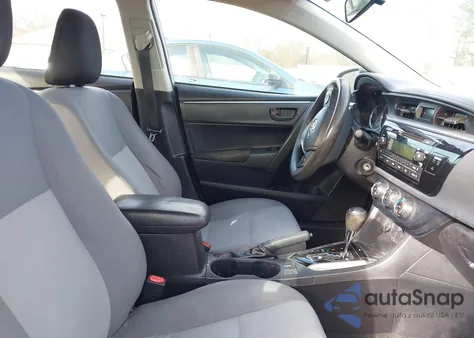 2015 Toyota Corolla L z USA, uszkodzony, nr VIN 2T1BURHEXFC445846